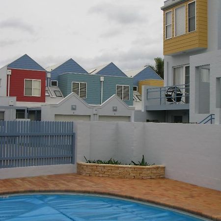 Bluedock Apartments Batemans Bay Quarto foto