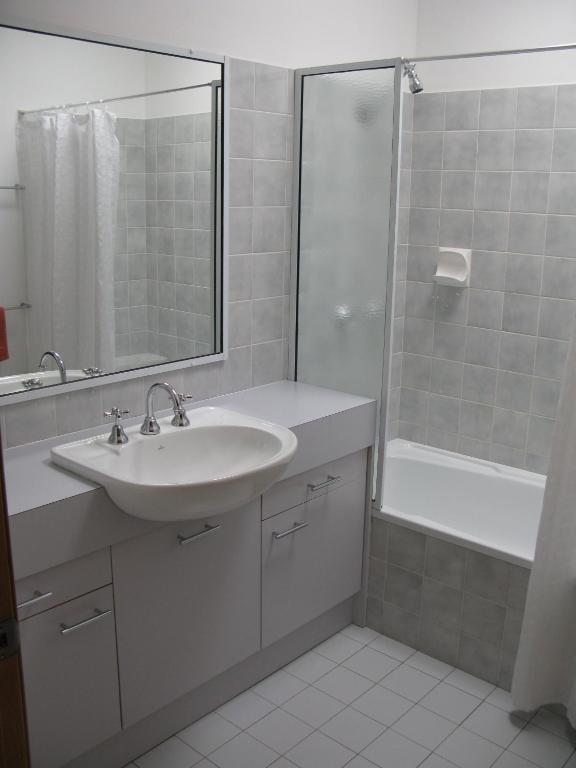 Bluedock Apartments Batemans Bay Quarto foto