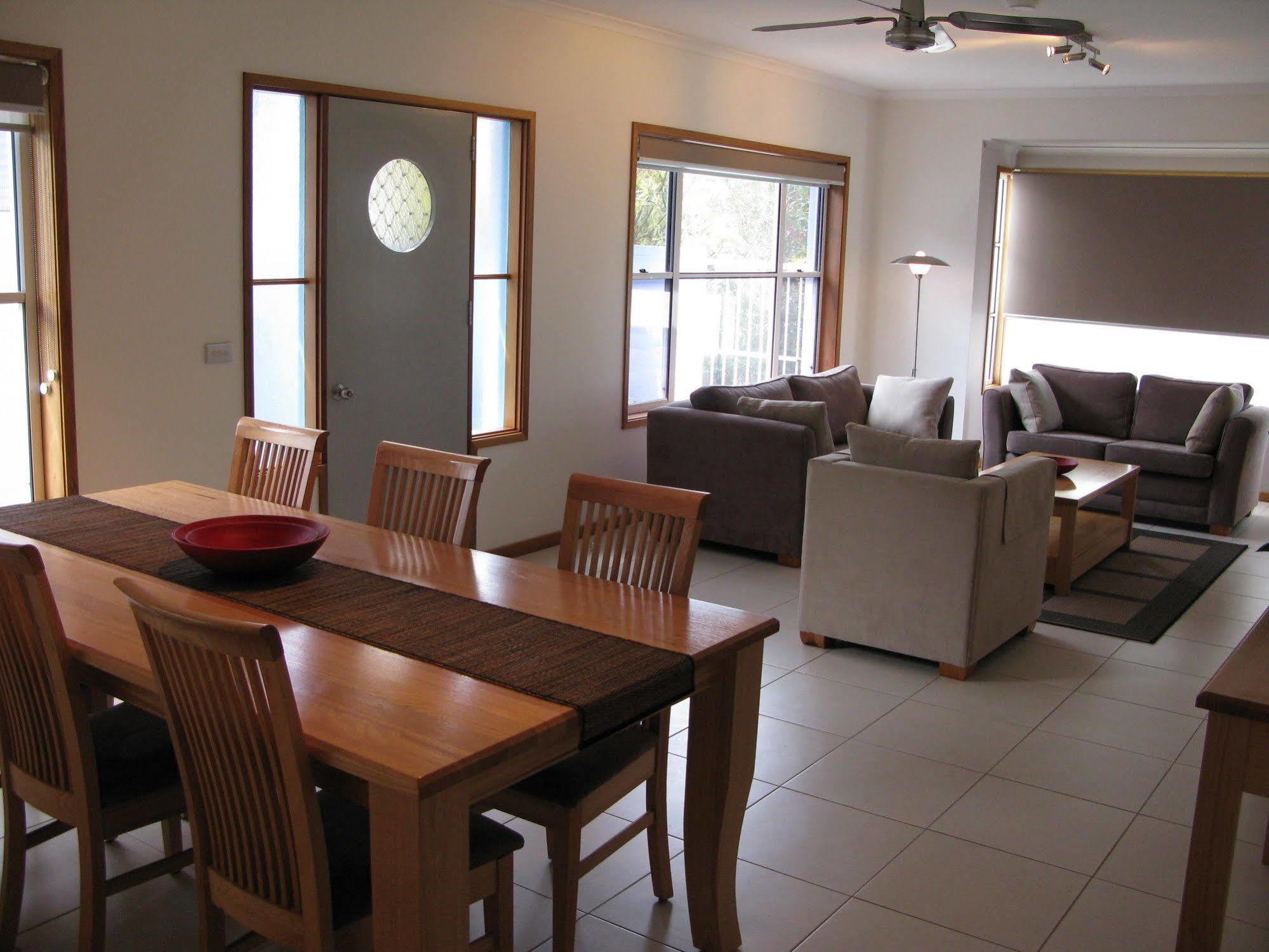 Bluedock Apartments Batemans Bay Exterior foto